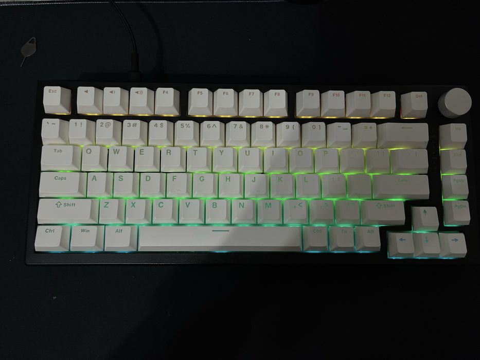 Белые PBT кейкапы 138шт