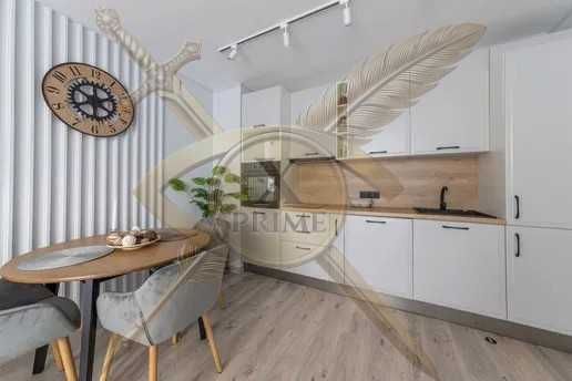 Дава се под наем Двустаен апартамент в Варна, Левски - 76 кв.м за 700 € - Снимка #1