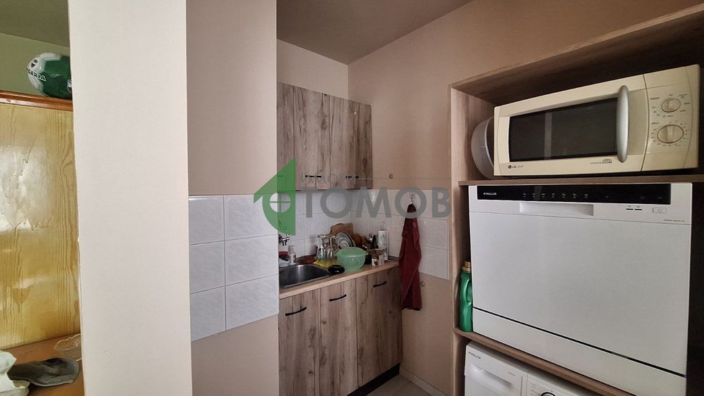 Дава се под наем Двустаен апартамент в Стара Загора, Център - 50 кв.м за 306 € - Снимка #4