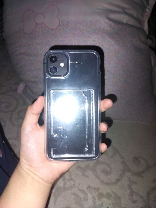 iPhone 11  64гб 100% аккумулятор