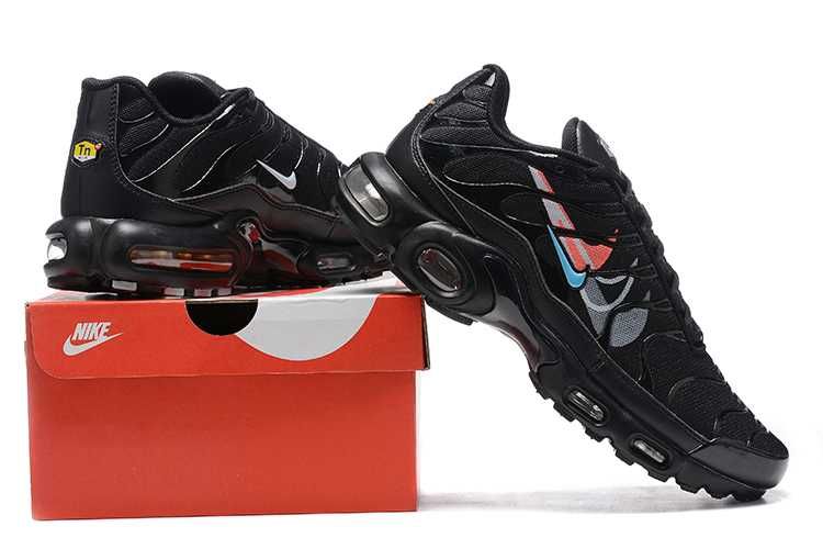 Оригинални маратонки Nike Air Max Plus TN размери 43