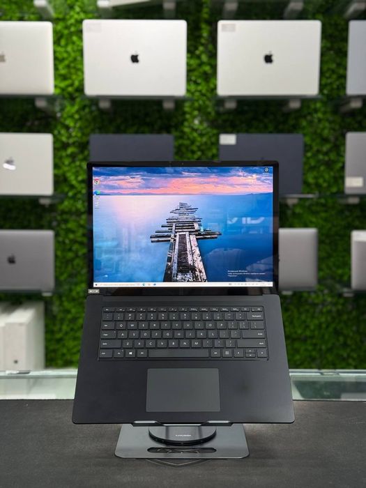 Microsoft surface laptop 4