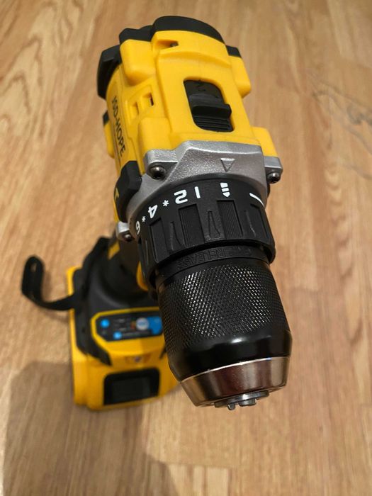 Бесщеточный ударный шуруповерт