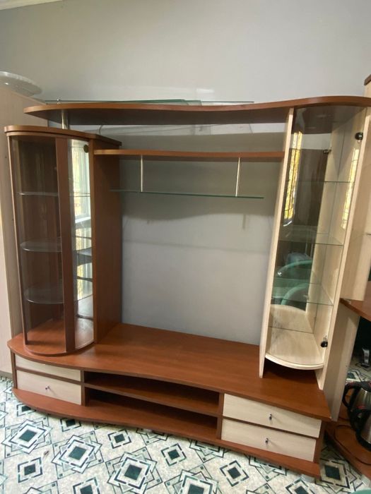 Шкаф для телевизора