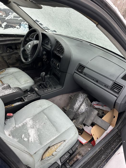 Bmw e36 320i 323i НА ЧАСТИ