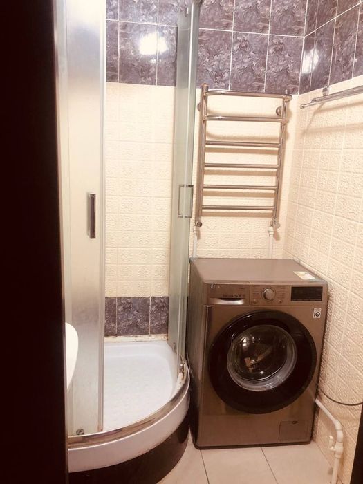 Dom sotiladi srochna