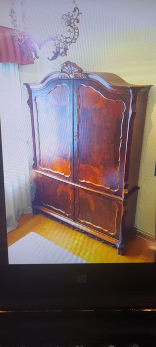 Sifonier  Chippendale Wardrobe