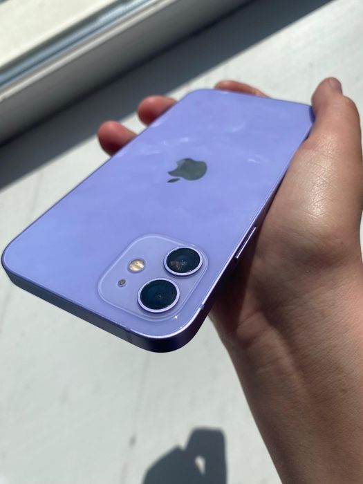 iphone 12 в самом идиалном состояни