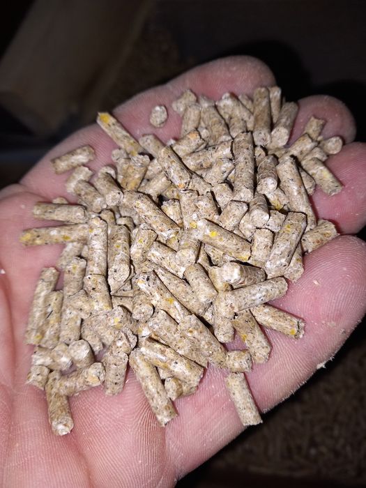 Furaj granulat pentru capre și iezi