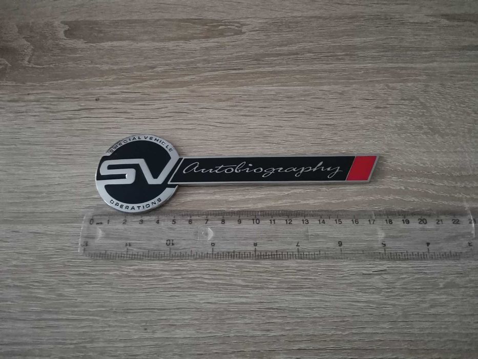 Range Rover SV Autobiography емблема сребро с черно