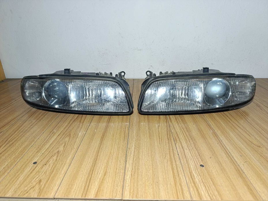 Фары 2шт Mazda Xedos 9 Millenia Eunos 800 Мазда Кседос Милления