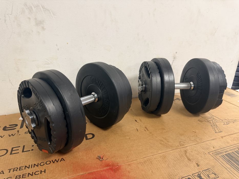 Gantere reglabile 35 kg, 17,5 kg+17,5 kg=35 kg. Pret promo 200 lei noi Germany. Anunt Valabil, mai am pe stoc 30 de seturi