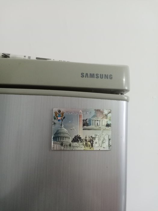 Холодильник SAMSUNG