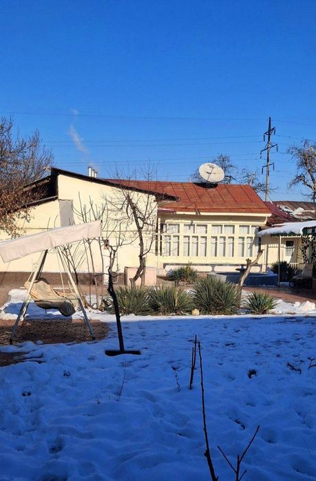 Samarqand darvozada uchastka