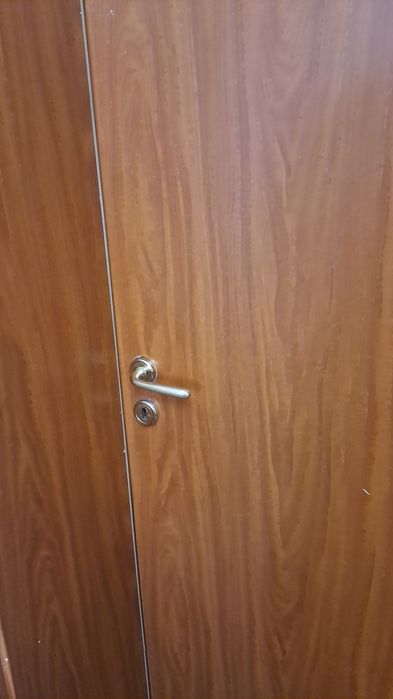 De vanzare 5 usi de interior 2005×920