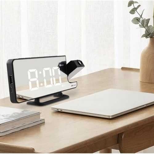 Дигитален часовник с огледален дисплей и проекция