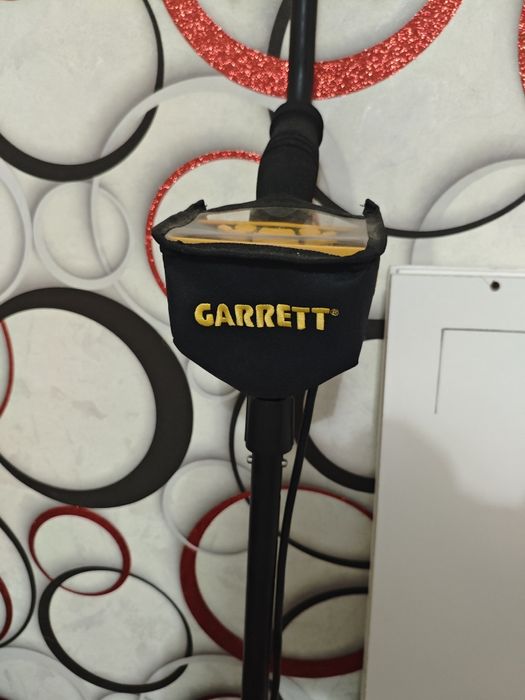 Металлоискатель новый