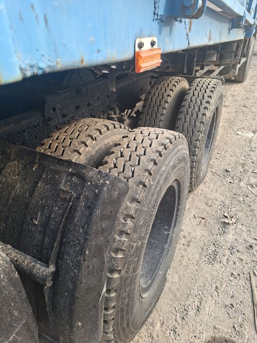 Kamaz sotladi Xolati yaxshi ishlab turibdi y