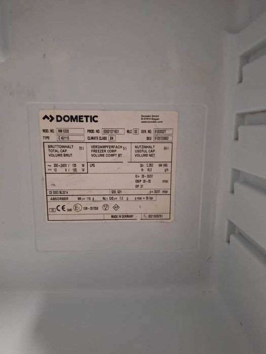 Frigider auto dometic RM5330