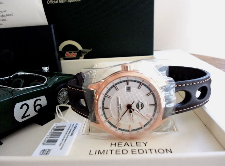 Швейцарские часы FREDERIQUE CONSTANT Vintage Rally Healey GMT