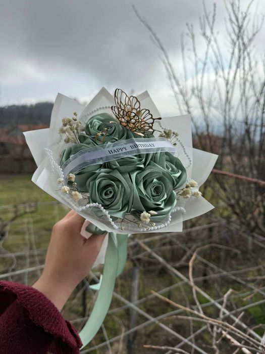 Букет от вечни рози