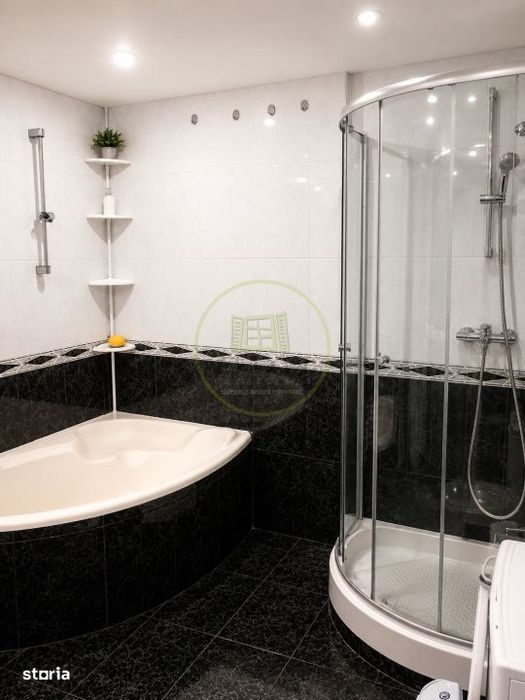 Apartament 3 camere de inchiriat Aula Universitatii Onix Brasov