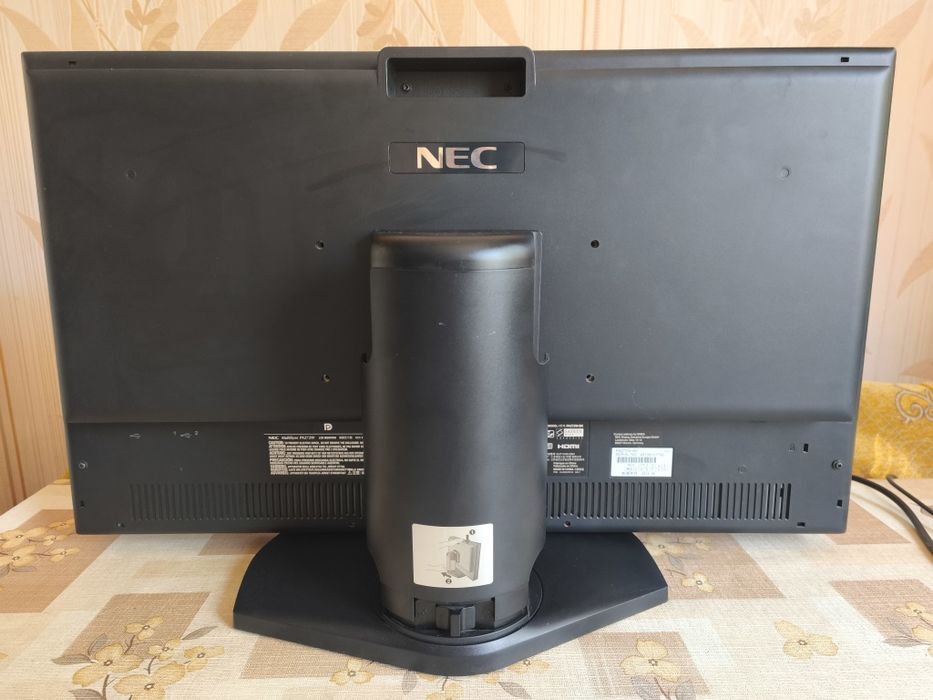 Професионален монитор NEC MultiSync PA272W 27" WQHD 2560 × 1440 IPS