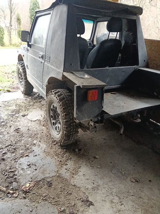 Suzuki Samurai 1989