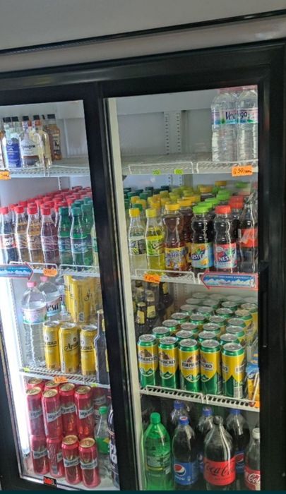 Хладилна витрина двойна вертикална