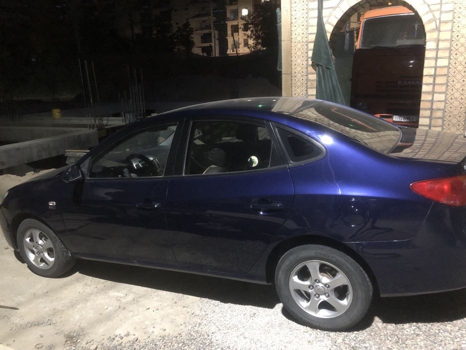 Хундай аванте автомабил