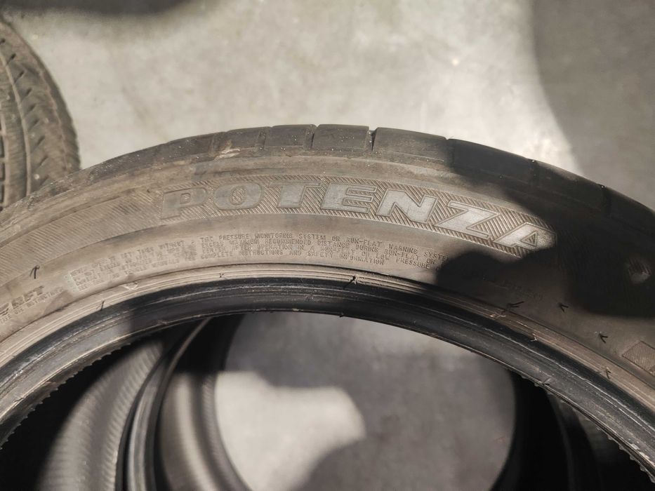 2бр.летни гуми 255/40/18 Bridgestone