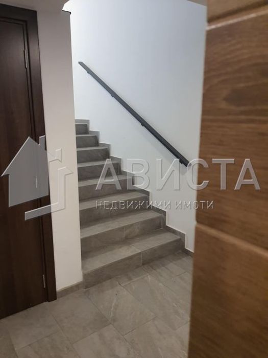 Дава се под наем Тристаен апартамент в София, Център - 86 кв.м за 1000 € - Снимка #12