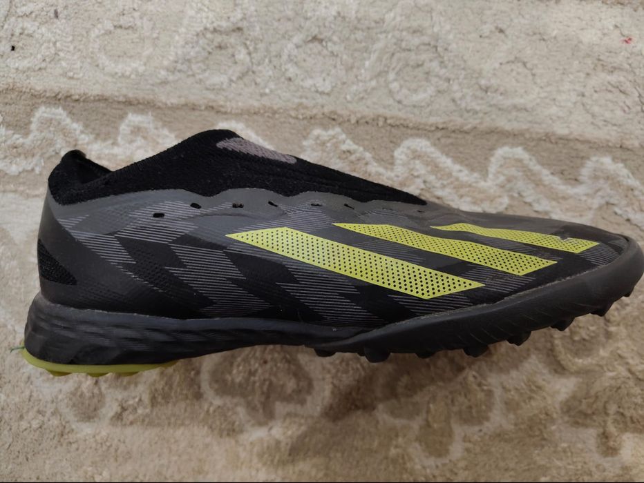 Продам Adidas Predator TF | Размер 38-39