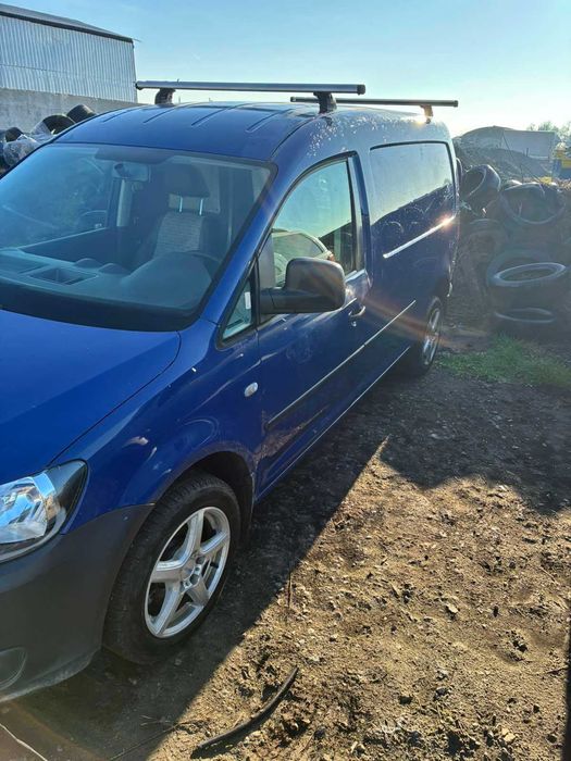 Автомобил Фолксваген Кади