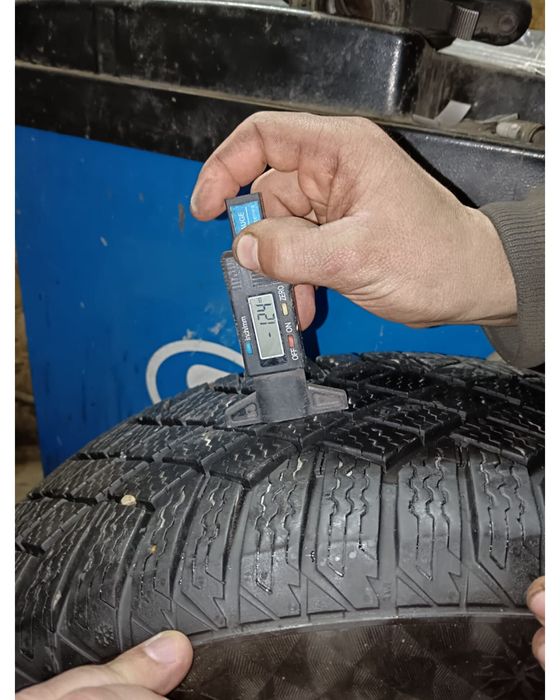 Продам зимнюю резину