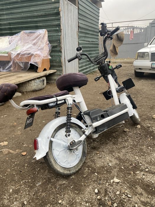 Електроный мопет