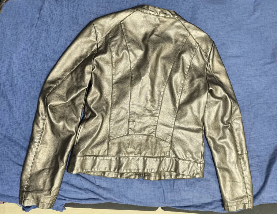 Продам куртку из экокожи