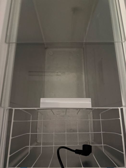 Продам морозильник в отличном состоянии