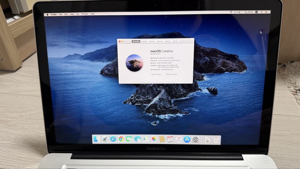 Apple MacBook pro 15’ impecabil procesor i7, 8gb ram, ssd 256gb