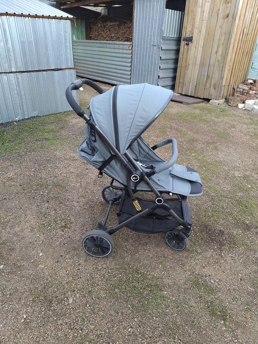 Продам детскую летнею коляску