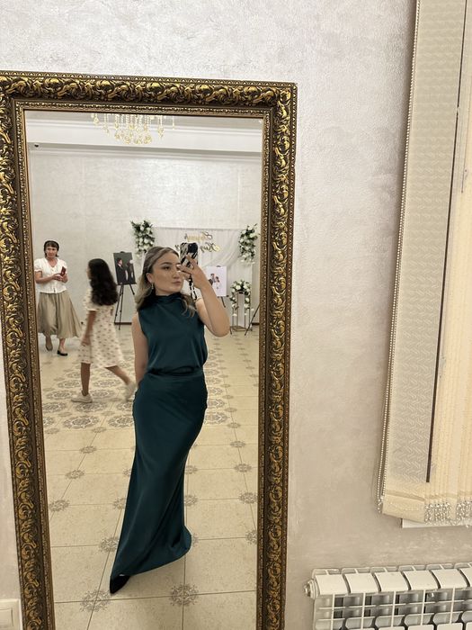 Продам платье 6500