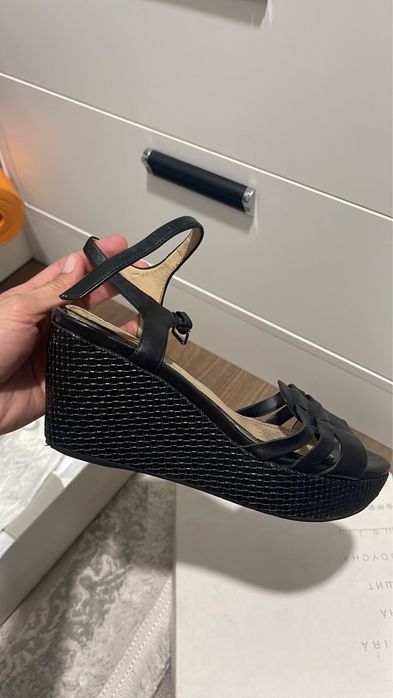 туфли на каблуках