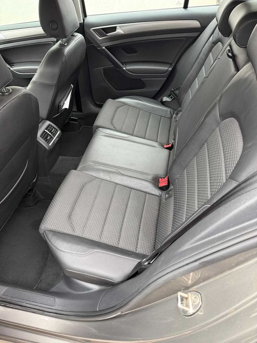 Vând VW Golf 2.0 tdi -150cp