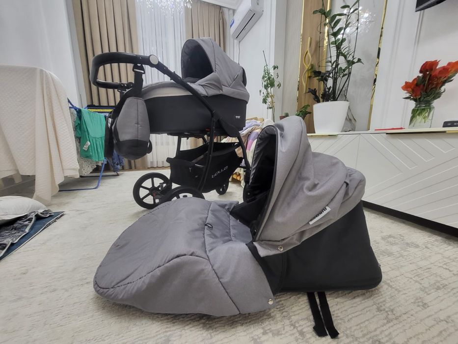 Продам детскую коляску