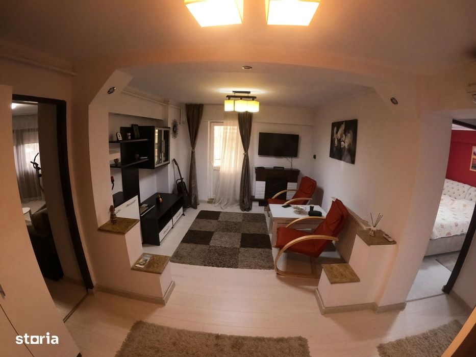 Apartament 2 camere DECOMANDAT | Balcon 18 MP | Renovat 2024 | Lift |