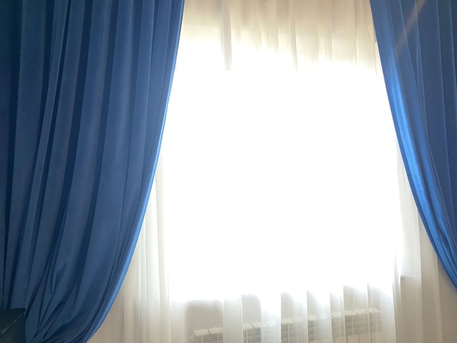 Шторы срочно продам