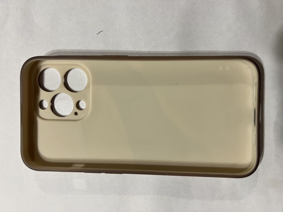 Кейс iphone 13pro 9 бр. 15лв за всички