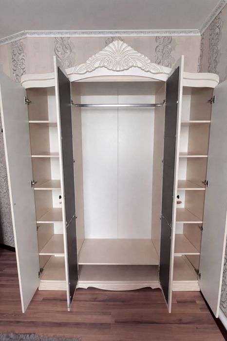 Спальная гарнитура