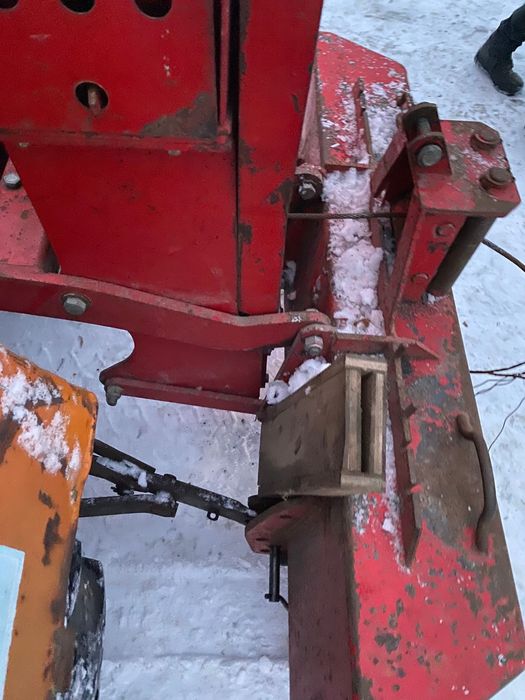 Troliu 4 tone pt tractor