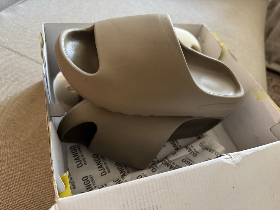 Сланцы новые в 2 цвета